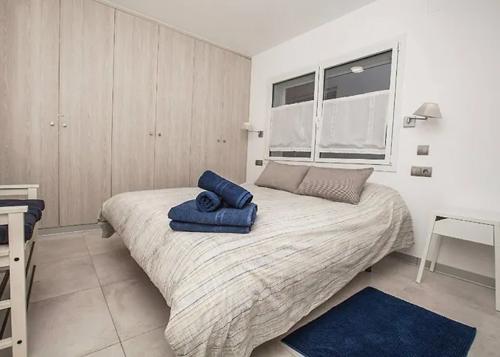 San Salvador * Нерха